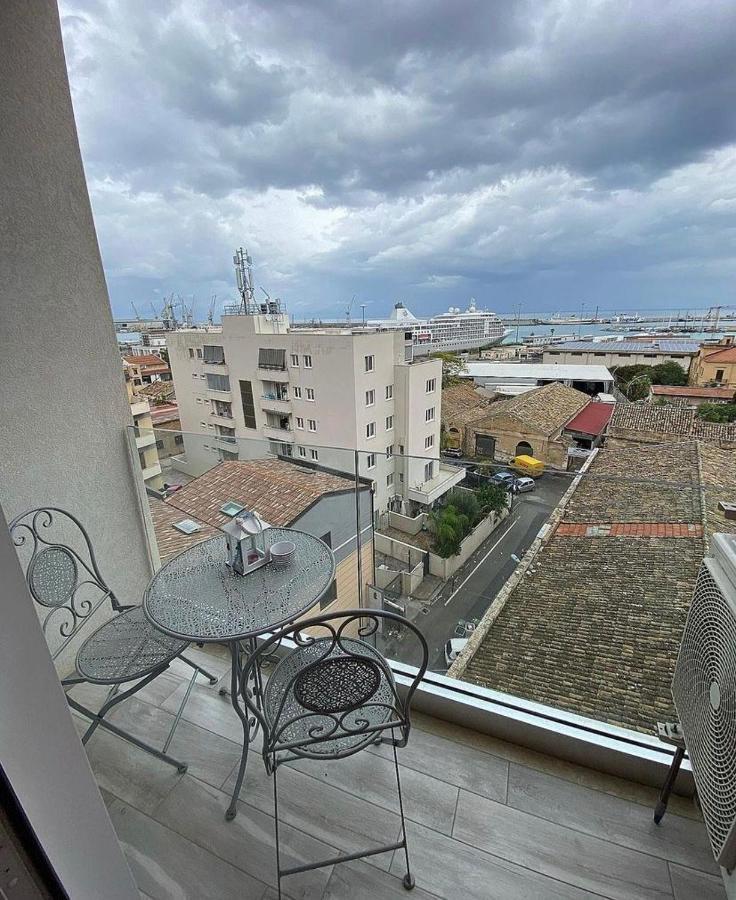 Bed and Breakfast L 'Approdo Felice Palermo Esterno foto